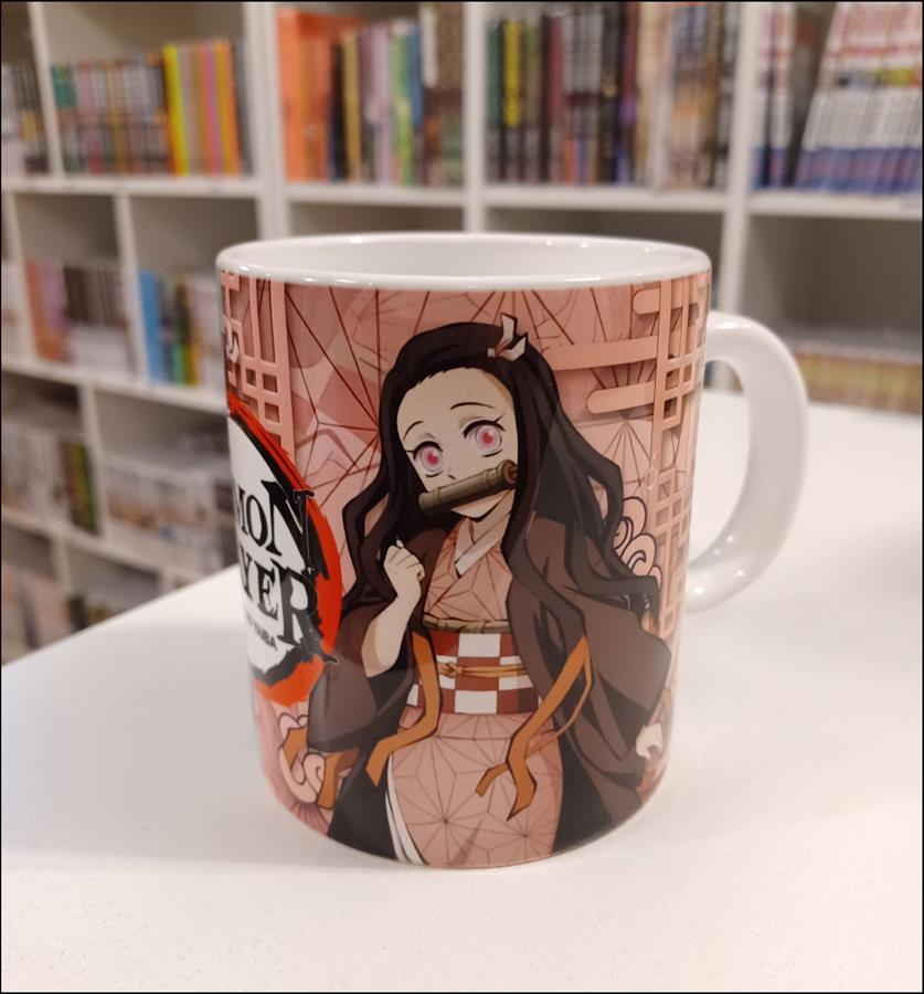 TAZA RECTA NEZUKO TANJIRO DEMON SLAYER CERAMICA (9,7CM ALTO X 8,5CM DIAM.)